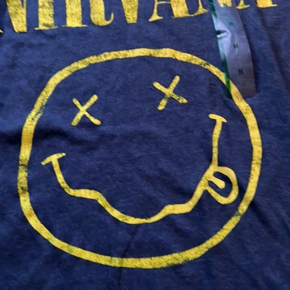 New T-Shirt - Picture 6 of 8